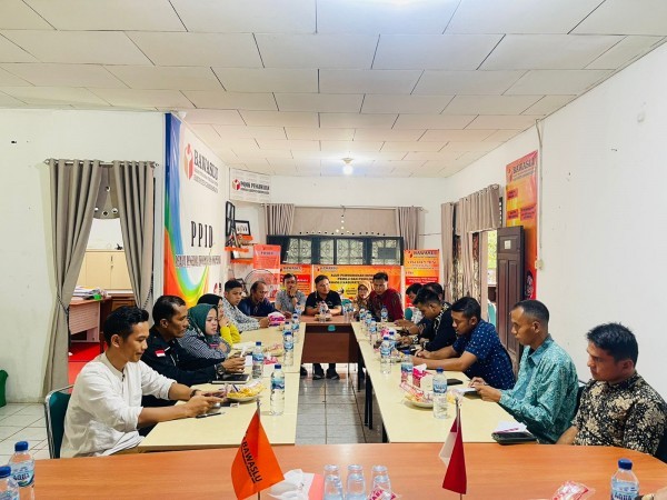rapat_di_kab.jpg